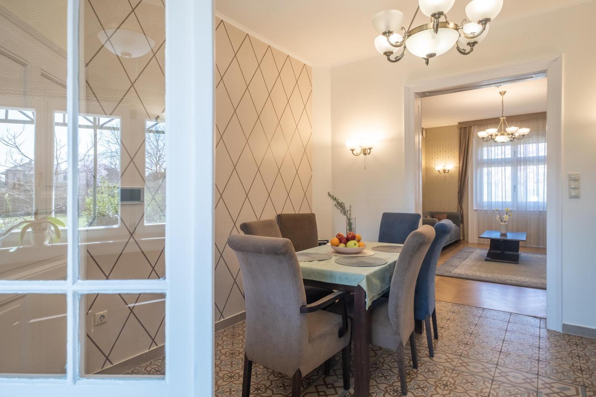 Giovanni'S Airport House Budapest Kültér fotó